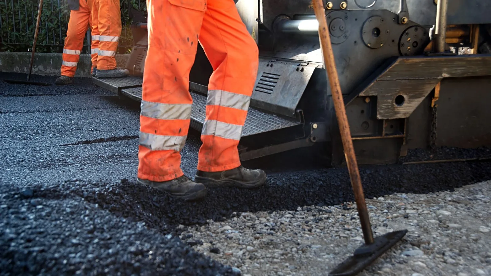 Road Surfacing by Nationwide Driveways